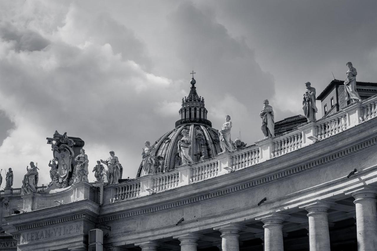 Vatican 84 Rom Exteriör bild